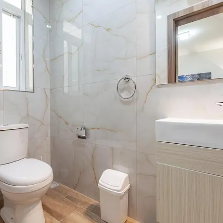 Apartament Beautiful Apt, Breathtaking Views, Mins To By 360 Estates
