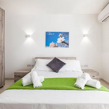 Beautiful Apt, Breathtaking Views, Mins To By 360 Estates *